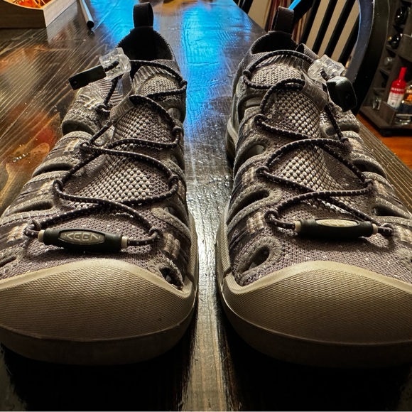 Keen Sandals Men’s 9 - Picture 3 of 5